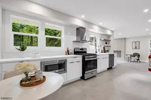 300 Tremont Ave, Orange, NJ 07050 - Photo 15