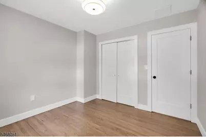 300 Tremont Ave, Orange, NJ 07050 - Photo 35