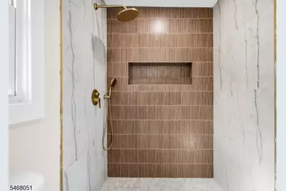 300 Tremont Ave, Orange, NJ 07050 - Photo 23