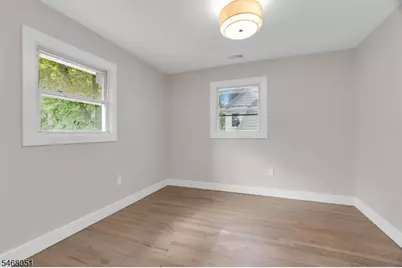 300 Tremont Ave, Orange, NJ 07050 - Photo 29