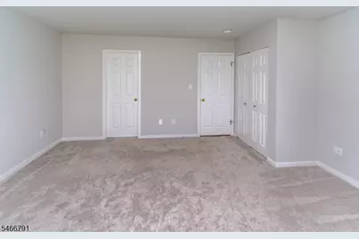 325 Greenfield Rd, Bridgewater, NJ 08807 - Photo 9