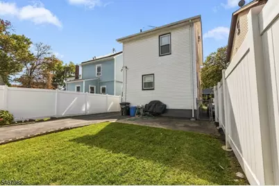 145 Ivy St, Newark, NJ 07106 - Photo 25
