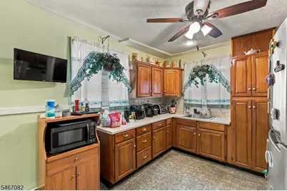 145 Ivy St, Newark, NJ 07106 - Photo 9