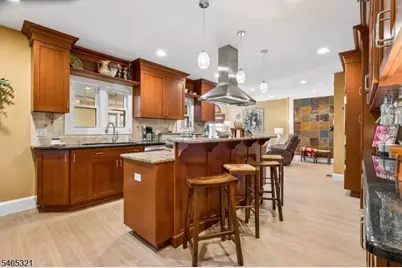 632 Belgrove Dr, Kearny, NJ 07032 - Photo 9