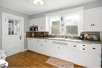 72 Lawn Ter, Cranford Township, NJ 07016 - Photo 33