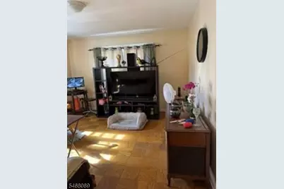 9 Woodside Pl, Newark, NJ 07104 - Photo 11