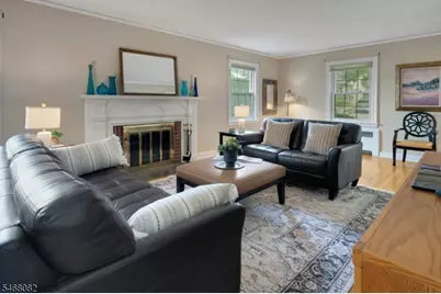 17 Howard St, Verona, NJ 07044 - Photo 5