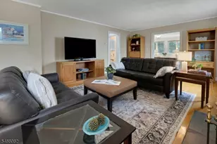 17 Howard St, Verona, NJ 07044 - Photo 7