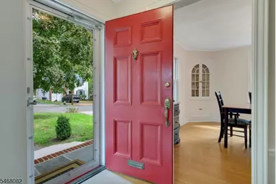 17 Howard St, Verona, NJ 07044 - Photo 3