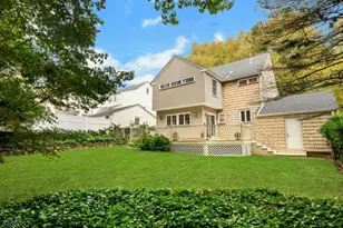 17 Howard St, Verona, NJ 07044 - Photo 15