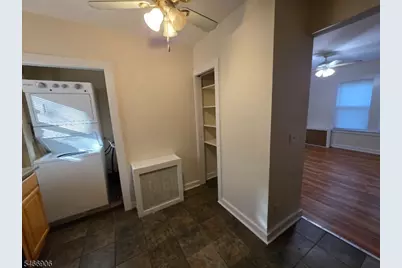 71 Cedar Avenue 2nd Fl, Montclair, NJ 07042 - Photo 3