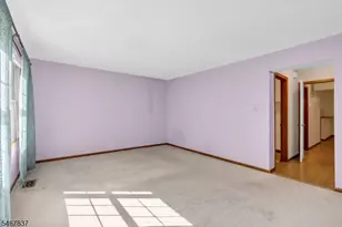 94 Heritage Ln, Hamburg, NJ 07419 - Photo 19