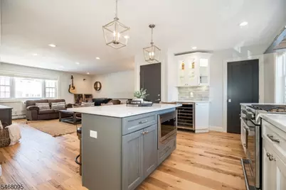 1253 Valley Rd #B, Wayne, NJ 07470 - Photo 5