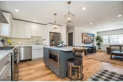 1253 Valley Rd #B, Wayne, NJ 07470 - Photo 1
