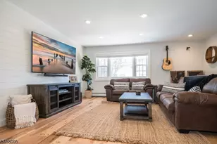 1253 Valley Rd, Wayne, NJ 07470 - Photo 9