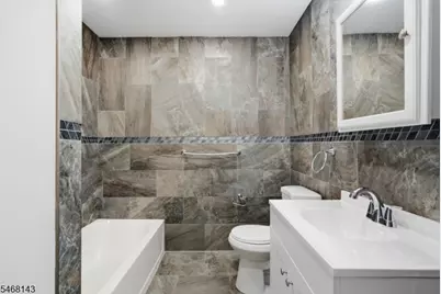 16 Seymour Ave, Newark, NJ 07108 - Photo 15