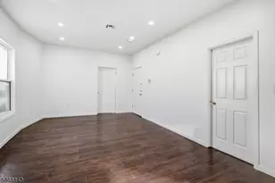 16 Seymour Ave, Newark, NJ 07108 - Photo 27