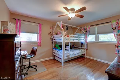 10 Lynn Dr, Springfield, NJ 07081 - Photo 15