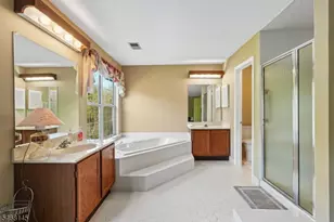 135 Grantham Dr, Franklin Township, NJ 08873 - Photo 15