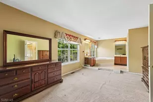 135 Grantham Dr, Franklin Township, NJ 08873 - Photo 17