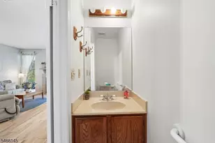 135 Grantham Dr, Franklin Township, NJ 08873 - Photo 13
