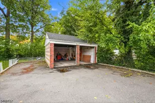 50 Maple St, Bloomfield, NJ 07003 - Photo 37