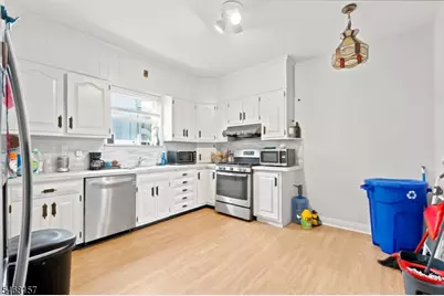 50 Maple St, Bloomfield, NJ 07003 - Photo 5