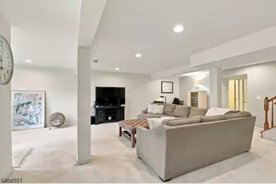 27 Village Ln, Sparta Township, NJ 07871 - Photo 25