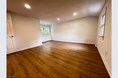 20 Garbarino Ave, Wanaque, NJ 07465 - Photo 29