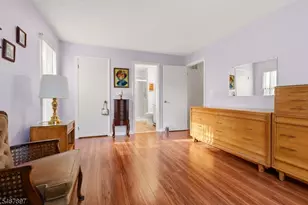 401 Danbury Ln, East Brunswick Township, NJ 08816 - Photo 19