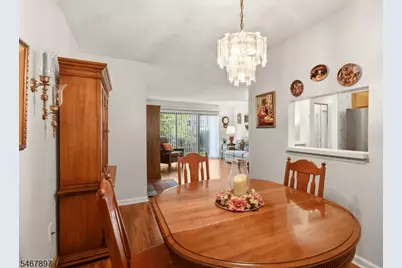 401 Danbury Ln #401, East Brunswick Township, NJ 08816 - Photo 9