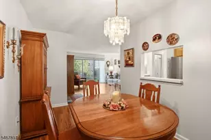 401 Danbury Ln, East Brunswick Township, NJ 08816 - Photo 9