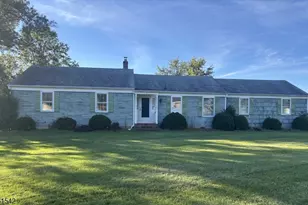5 Wales Ct, Clinton Township, NJ 08801 - Photo 1