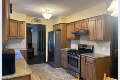 5 Wales Ct, Clinton Township, NJ 08801 - Photo 3