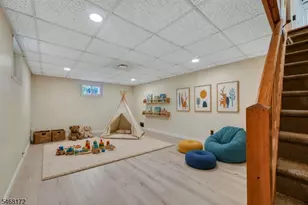 430 Bender Ave, Roselle Park, NJ 07204 - Photo 17