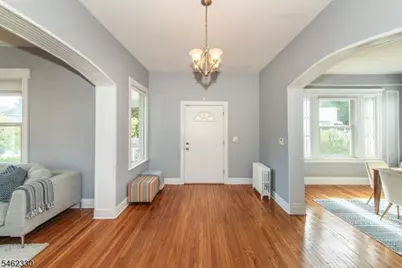 65 Osborne St, Glen Ridge, NJ 07028 - Photo 3