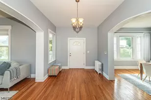 65 Osborne St, Glen Ridge, NJ 07028 - Photo 3