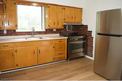 201 Cambridge St, Hanover Township, NJ 07981 - Photo 3