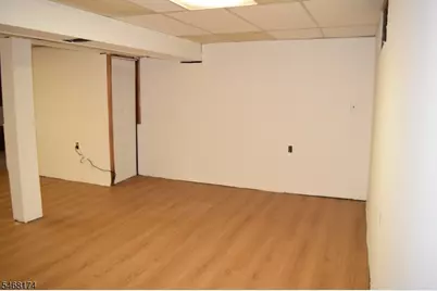 201 Cambridge St, Hanover Township, NJ 07981 - Photo 19