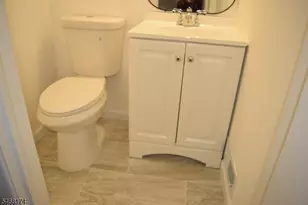 201 Cambridge St, Hanover Township, NJ 07981 - Photo 15
