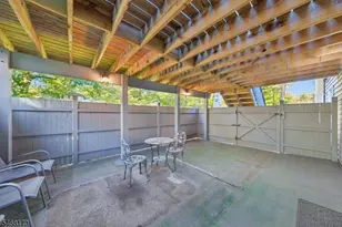 12 Knollwood Dr, Livingston, NJ 07039 - Photo 35