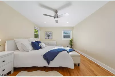 12 Knollwood Dr, Livingston, NJ 07039 - Photo 17