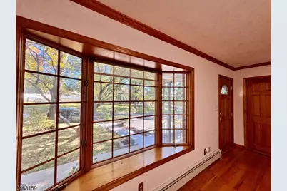 447 Manchester Ave, North Haledon, NJ 07508 - Photo 5