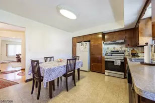 325 Grant Ave, Lyndhurst Township, NJ 07071 - Photo 19