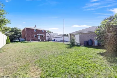 325 Grant Ave, Lyndhurst Township, NJ 07071 - Photo 7