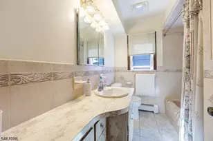 325 Grant Ave, Lyndhurst Township, NJ 07071 - Photo 17