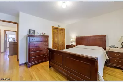 325 Grant Ave, Lyndhurst Township, NJ 07071 - Photo 13