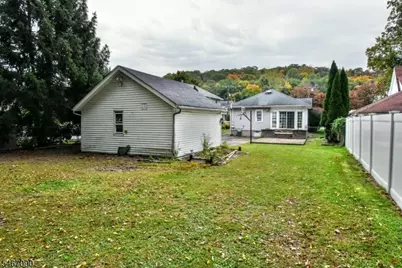646 Lincoln Ave, Pompton Lakes, NJ 07442 - Photo 33