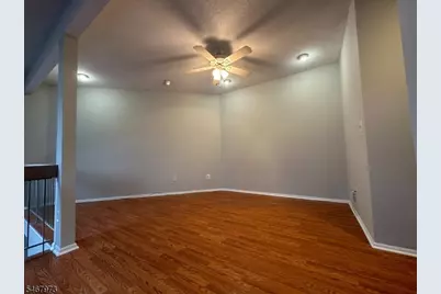 15 Brook St, Franklin Township, NJ 08873 - Photo 7