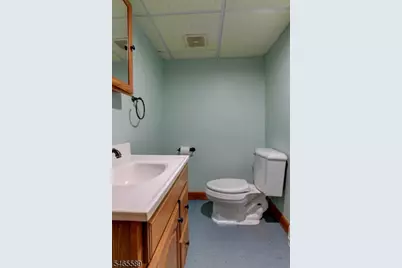 20 Beechwood Dr, Wayne, NJ 07470 - Photo 23